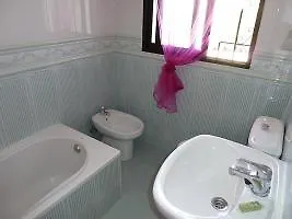 Villa Noelia מלון