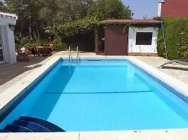 Villa Noelia 4* מארבלה